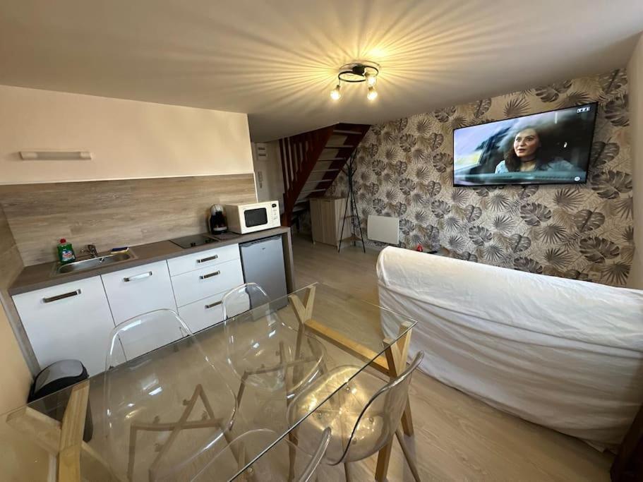 Magnifique Duplex Tout Confort Beauvais Bagian luar foto